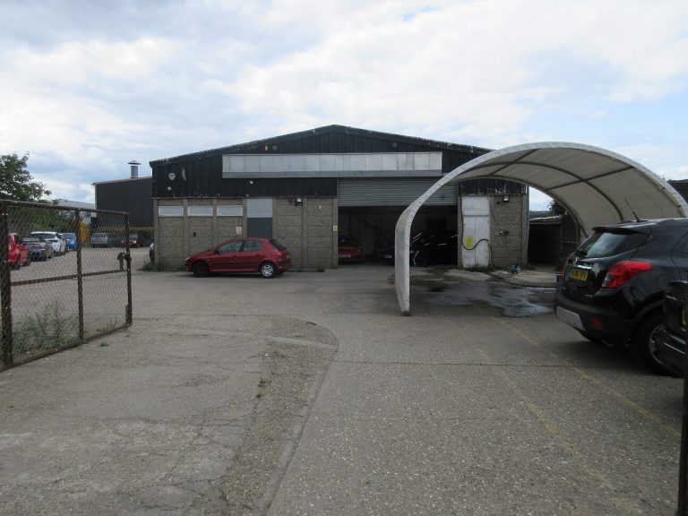 Curchod & Co advises on lease surrender