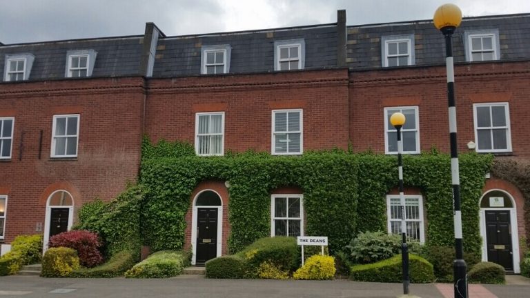 Cromwell Investments secures Ceremony at The Deans, Bagshot