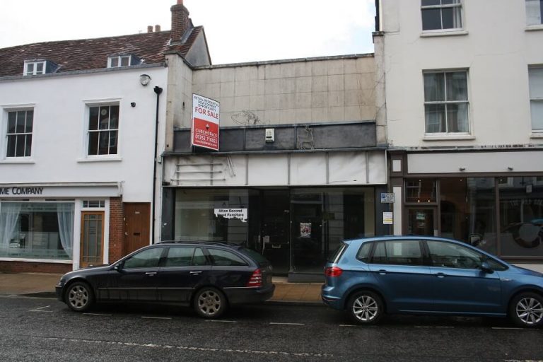 8 Normandy Street, Alton