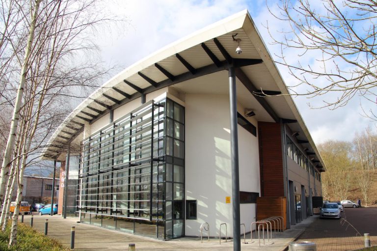 17 The Enterprise Centre, Coxbridge Business Park, Farnham, GU10 5EH