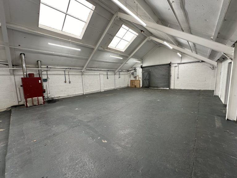 Unit H, The Factory, Dippenhall, Farnham, GU10 5DW