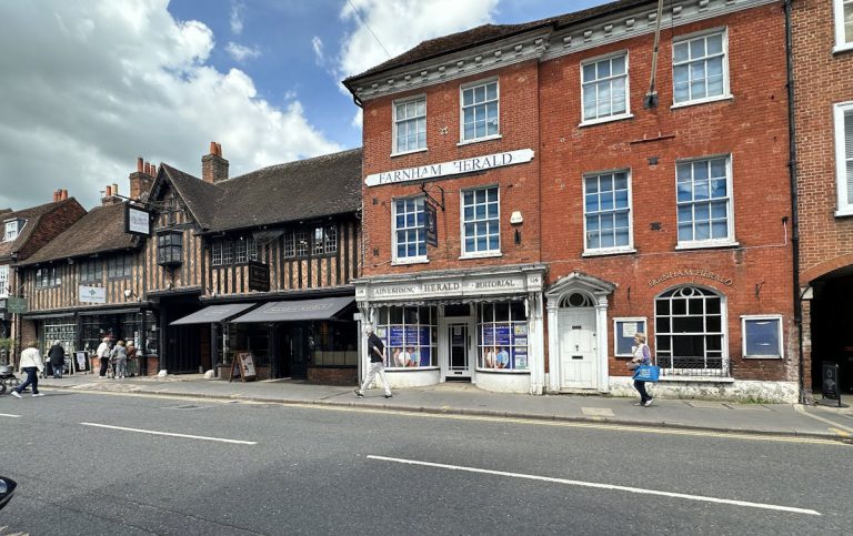 114-115 West Street, Farnham, Surrey, GU9 7HL