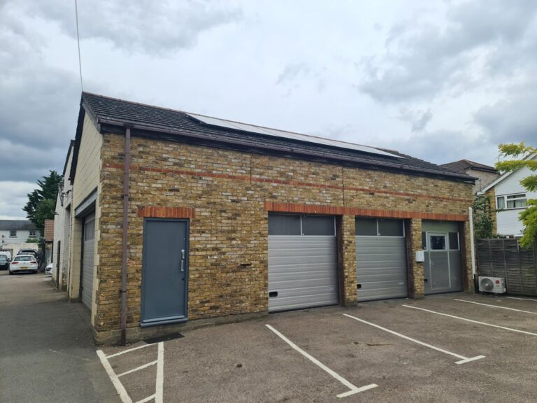 Unit 4B, Addlestone, KT15 2HT