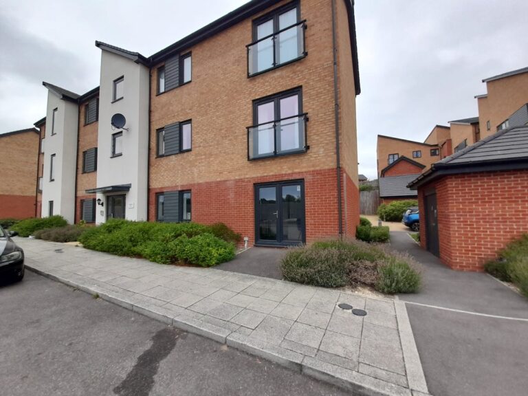 Community Offices, Basingstoke, RG24 9QD