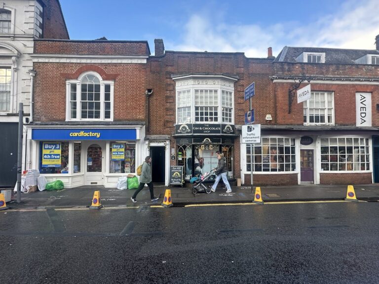 5 The Borough, Farnham, GU9 7NA