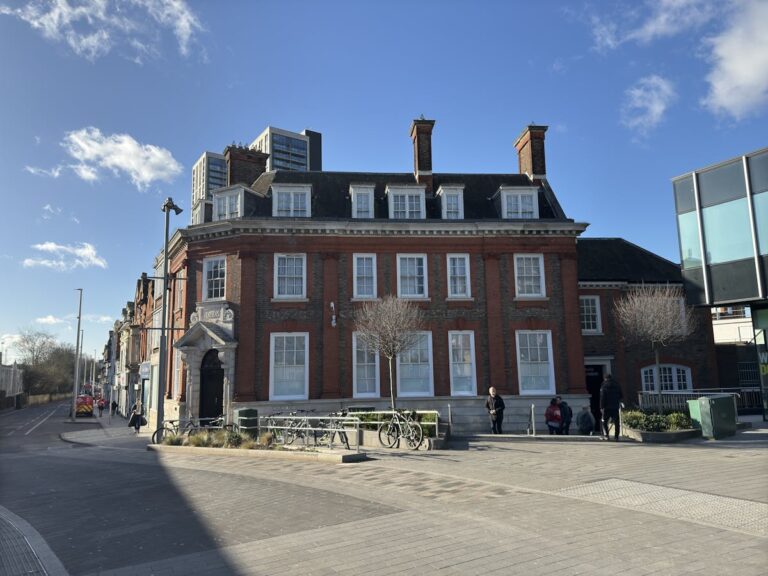 1-2 High Street, Woking, GU21 6BG